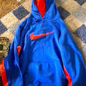 Youth large Nike hoodie
